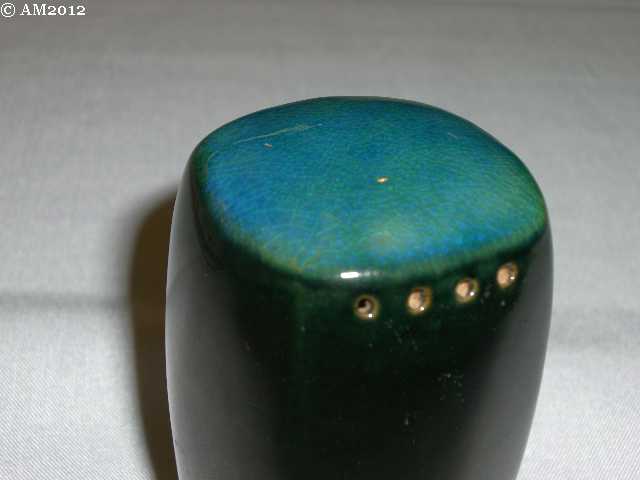 Plainsman 5HS shaker glazed black and turquoise